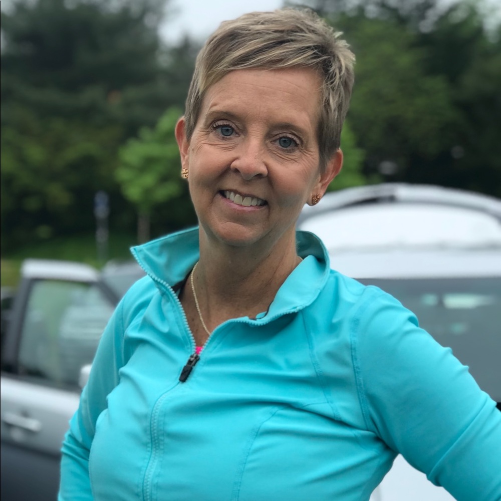 Meet your Posher, Kelly